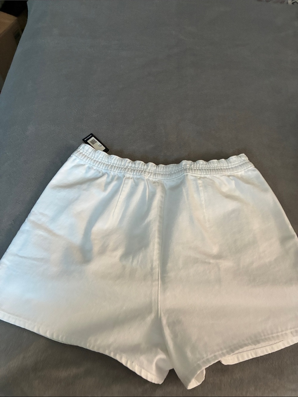 Express Super High Rise Shorts - Picture 7 of 10